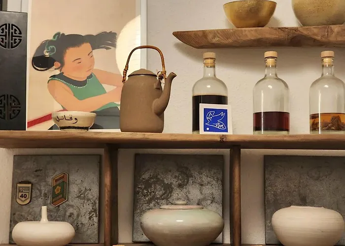 Zen Rustic & Private Backyard Center *